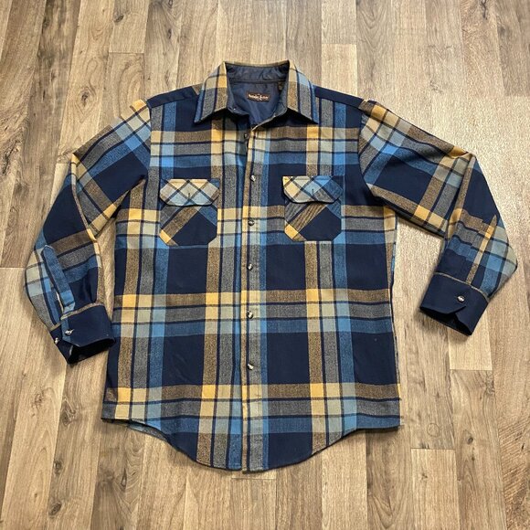 Northwest Territory Men's Flannel Button Down Shirt Size Medium Blue Plaid - Picture 1 of 5